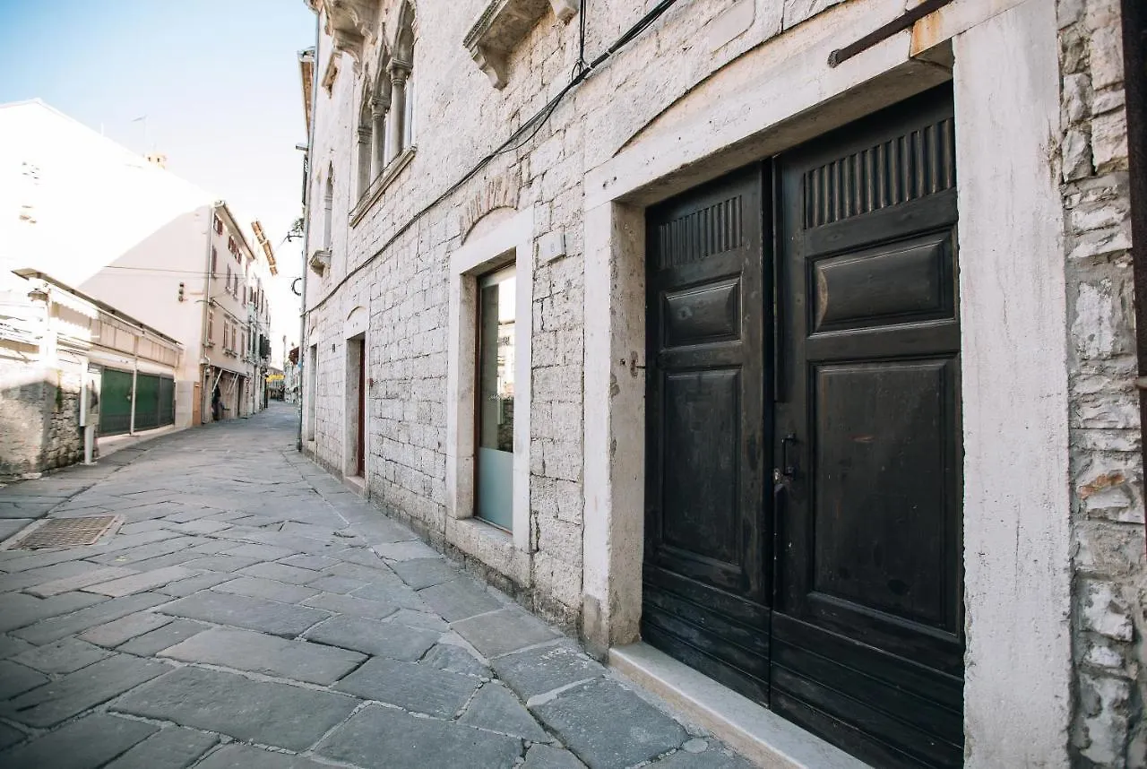 Appartement Demartini Palace Pula